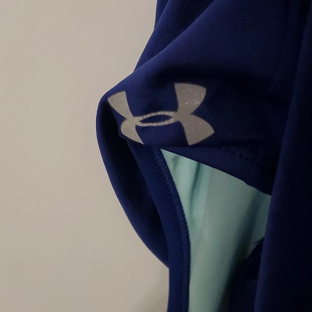 Girls Under Armour One piece Bathingsuit Size 10 - Picture 3 of 7